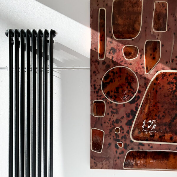 "Checkmate" 2023 1,3x1,1m Akrils, kanva, miksēti materiāli, epoksīds, 1500 eur